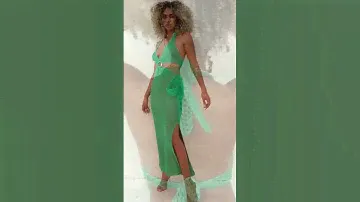 Crochet Halter Midi Dress | Green crochet halter top #crochetdress #haltertop