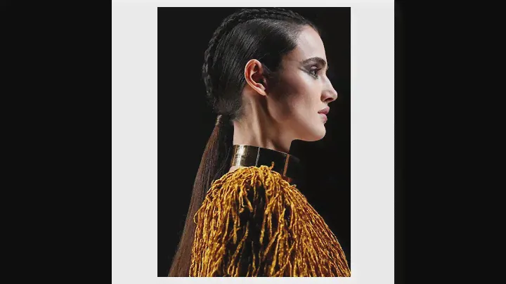 Balmain Fall 2017 | Детали модного показа и осенние образы #balmain #историямоды #модныйпоказ